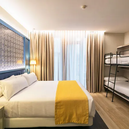 Catalonia Hotel