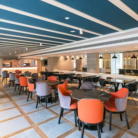 Catalonia Hotel