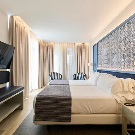 Catalonia Hotel 4*