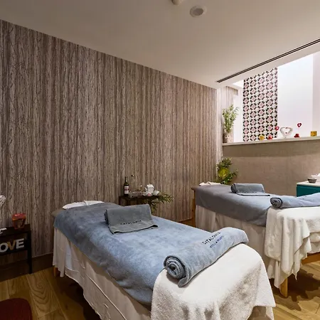 Hotel Catalonia 4*