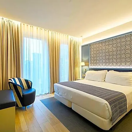 Catalonia Hotel 4*