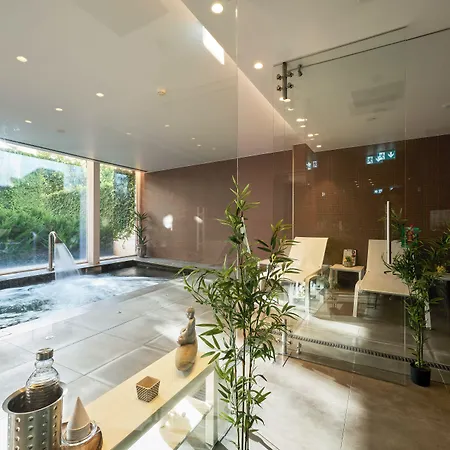 Catalonia Hotel 4*