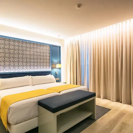 Catalonia 4*