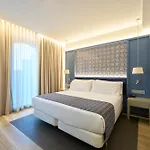 Catalonia Hotel
