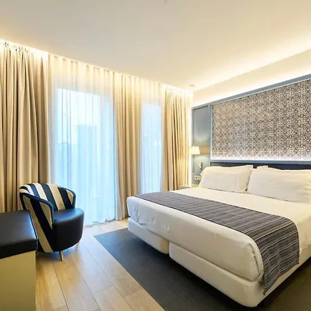 Catalonia Szálloda Porto