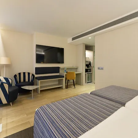 Catalonia Szálloda 4*